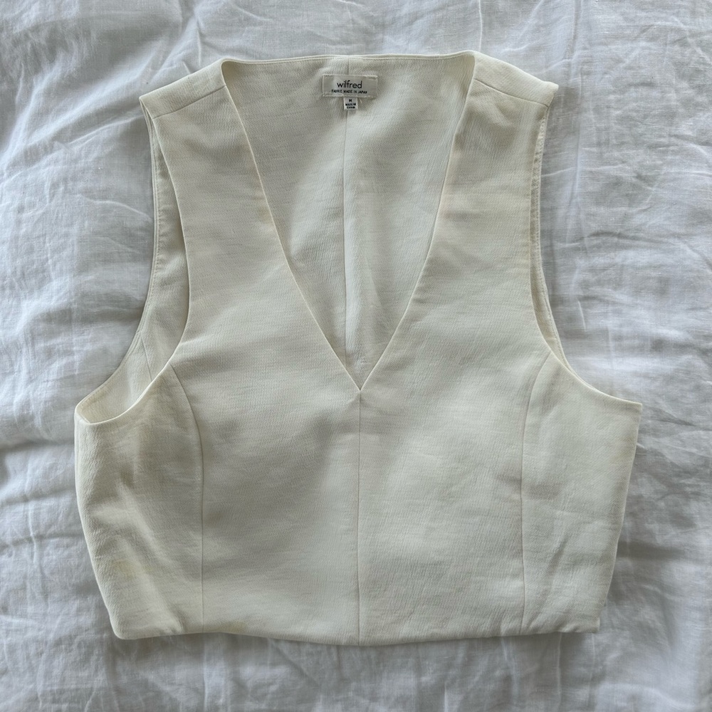 Wilfred Deep-V vest